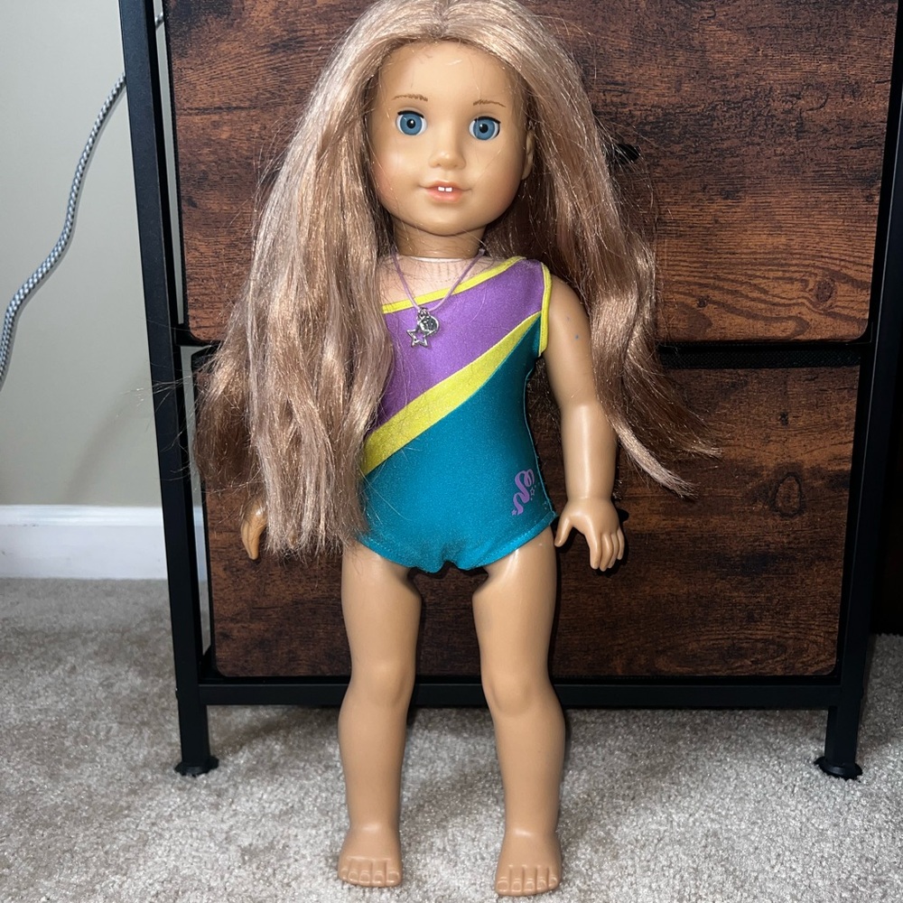 American Girl Doll McKenna | Doll of the year 2012